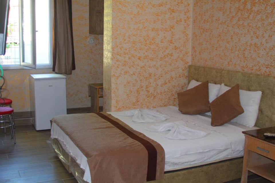 Ozgur Hotel Isiklar Antalya Extérieur photo