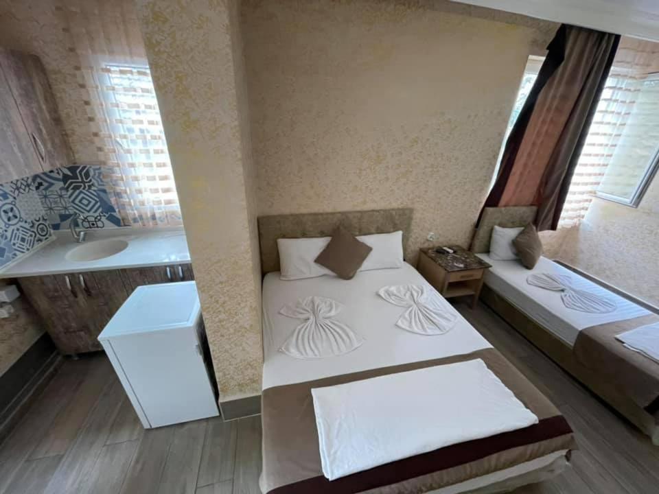 Ozgur Hotel Isiklar Antalya Extérieur photo